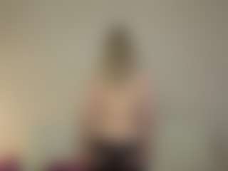 Live cam show with VitaKotterna - Green Eyes on Mixed Magazine Live