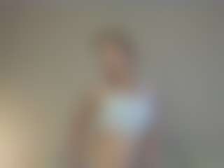 Live cam show with VitaKotterna - College on Mixed Magazine Live