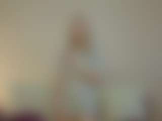 Live cam show with VitaKotterna - Tittyfuck on livesuperchat.net
