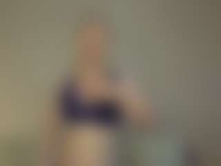 Live cam show with VitaKotterna - White Blonde Hair on AdultVida.com
