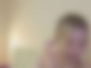 Live cam show with VitaKotterna - Upskirt on nudelive.tv