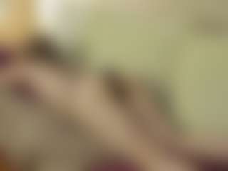 Live cam show with VitaKotterna - Upskirt on Camsoda