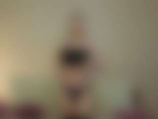 Live cam show with VitaKotterna - Normal on fuklive.com