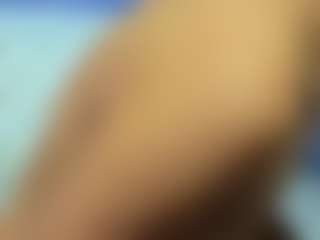 Live cam show with alicee-fooxx - Thin on Milfs Live