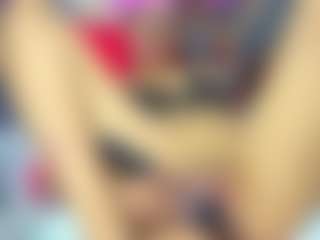 Live cam show with alicee-fooxx - Thin on Dare Cams