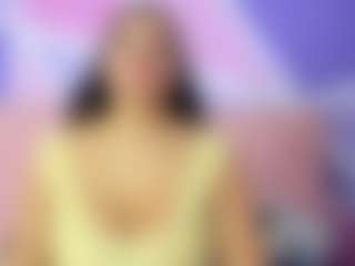 Live cam show with angie-bigass - Twerking on Fit Hotties