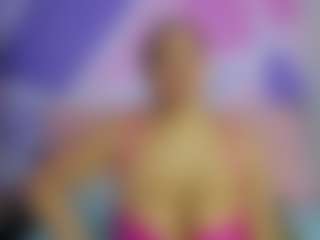 Live cam show with angie-bigass - Twerking on Camsoda