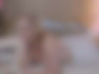 AuroraMore's Live Sex Cam Show
