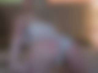 AuroraMore's Live Sex Cam Show
