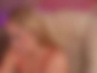 AuroraMore's Live Sex Cam Show