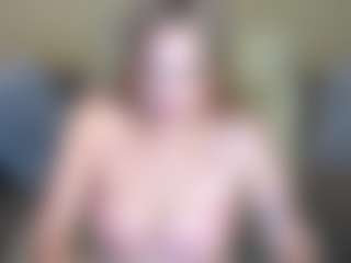 Live cam show with AuroraMore - Tittyfuck on SinfulBabes