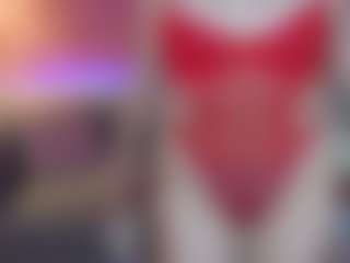Live cam show with AuroraMore - Athletic on Camiplay Live