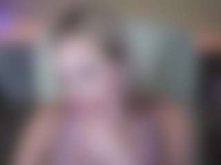 AuroraMore's Live Sex Cam Show
