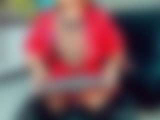 Live cam show with Bianca dream - Smoking on CamClone