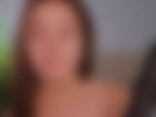 Live cam show with Eva - Fingering White on milfzrlive.com | united states
