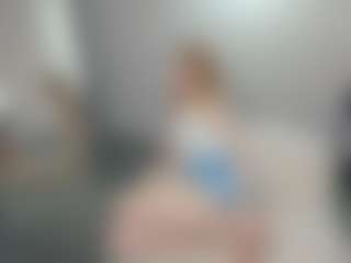 EmelineHiller's Live Sex Cam Show