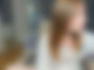 Live cam show with IsauraBrassil - Blonde Hair on SpunkLive
