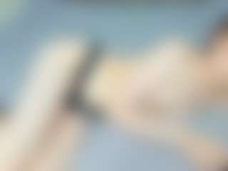 IsauraBrassil's Live Sex Cam Show