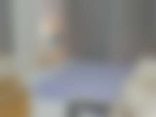 Live cam show with IsauraBrassil - Facial Piercings on sexylive.show