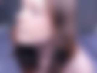 IsauraBrassil's Live Sex Cam Show
