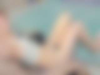 IsauraBrassil's Live Sex Cam Show