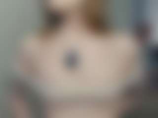 Live cam show with IsauraBrassil - Blue Eyes on Camsoda