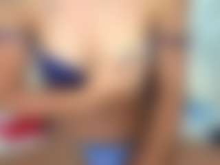 Live cam show with malia-fooxx - Ass To Mouth on AdultVida.com