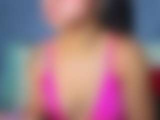 malia-fooxx's Live Sex Cam Show
