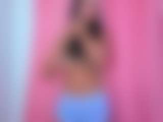 malia-fooxx's Live Sex Cam Show