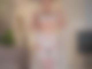 Live cam show with MerrileeDagis - Green Eyes on CamSodaAdn