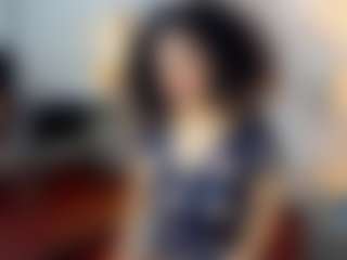 Live cam show with MichelLebronX - Brown Hair on livesuperchat.net