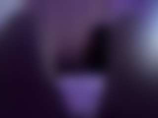 Live cam show with nessyhereismessy - Thin on liverealitysex.com