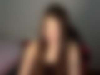 Live cam show with nessyhereismessy - Thin on livesexfox.com