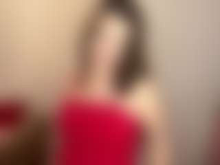 Live cam show with Alisa - Nipple Piercings on Hubzter Live