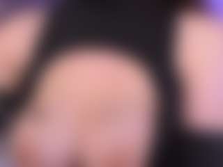 Live cam show with oopsieboobsie - Tittyfuck on Dare Cams