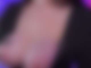 Live cam show with oopsieboobsie - Smoking on Camsoda