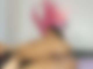 Live cam show with veshy7 - Squirt on Camsoda