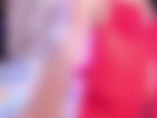 Live cam show with casey-lorens - Petite on Camsoda