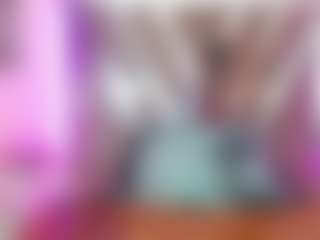 Live cam show with casey-lorens - Public Black on Hubzter Live