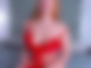 Live cam show with Dapnne-Ross - Bald on Uber Horny