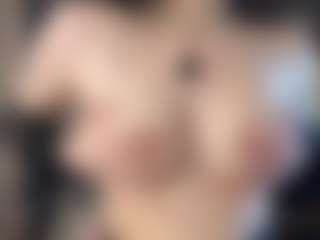 Agnes's Live Sex Cam Show