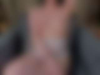 Agnes's Live Sex Cam Show