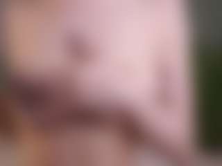 Live cam show with Emma - Smoking on Streamer API