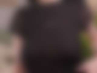 Live cam show with Emma - Gray Eyes on TottyGirls