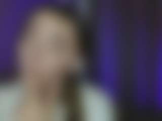 EveliaHeerdt's Live Sex Cam Show
