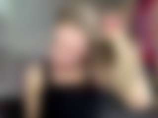 Live cam show with KaelithHale - Green Eyes on Camming Site
