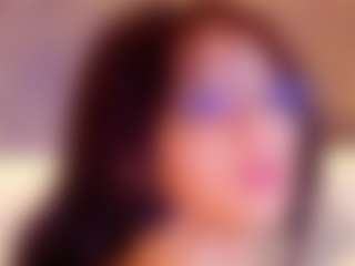 kiara-layla's Live Sex Cam Show