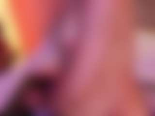 kiara-layla's Live Sex Cam Show