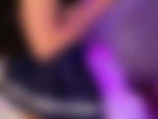 Live cam show with kiara-layla - Flirt Young Adult on 1on1-livenow