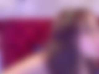 kiara-layla's Live Sex Cam Show